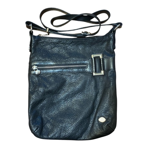 The Trend black leather thin profile crossbody. Italian made - Picture 16 of 16